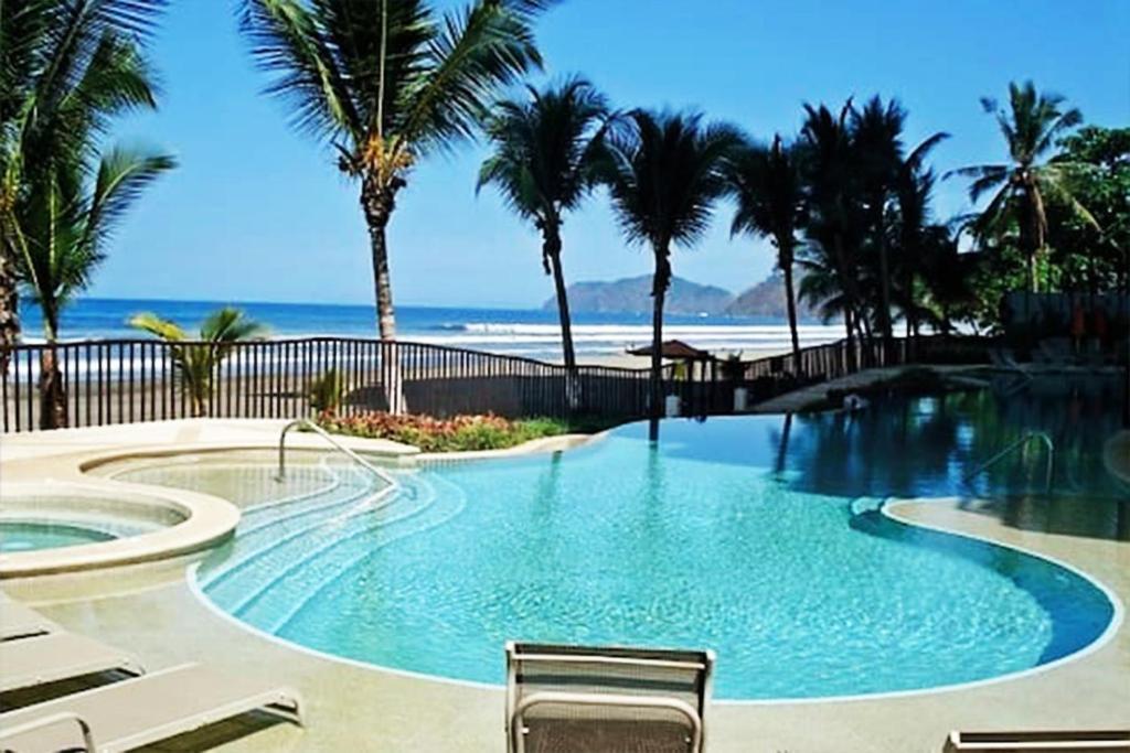 Secretjaco - Luxury Beach Front Penthouse With Pool & Jacuzzi Exterior foto